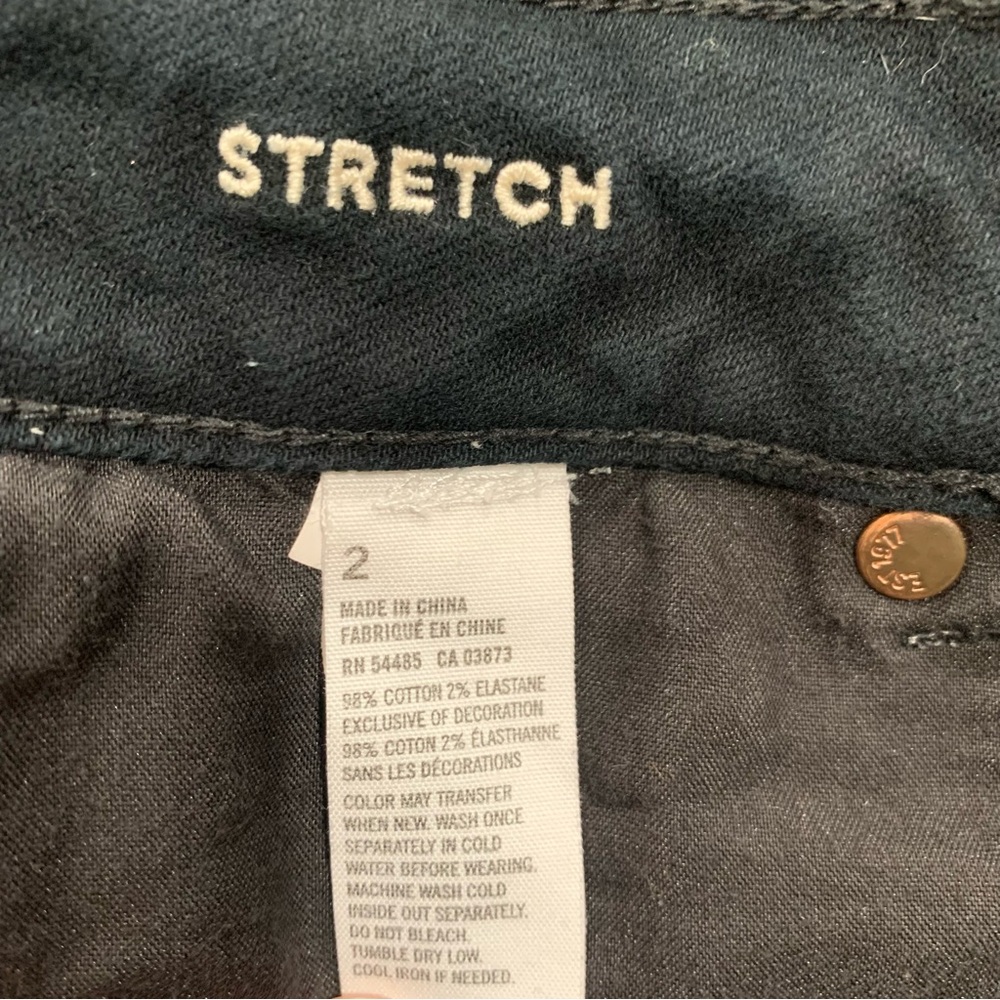 American Eagle Distressed Stretch Denim Shorts Women's Size 2 Beach Summer - Picture 3 of 8